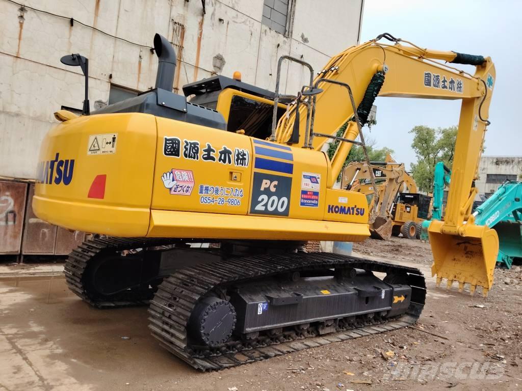 Komatsu PC 200-8 Гусеничные экскаваторы