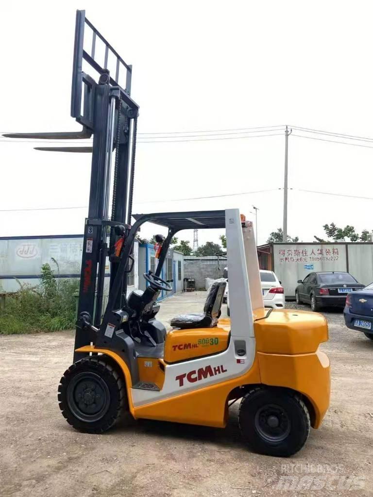 TCM FD30 Дизельные погрузчики