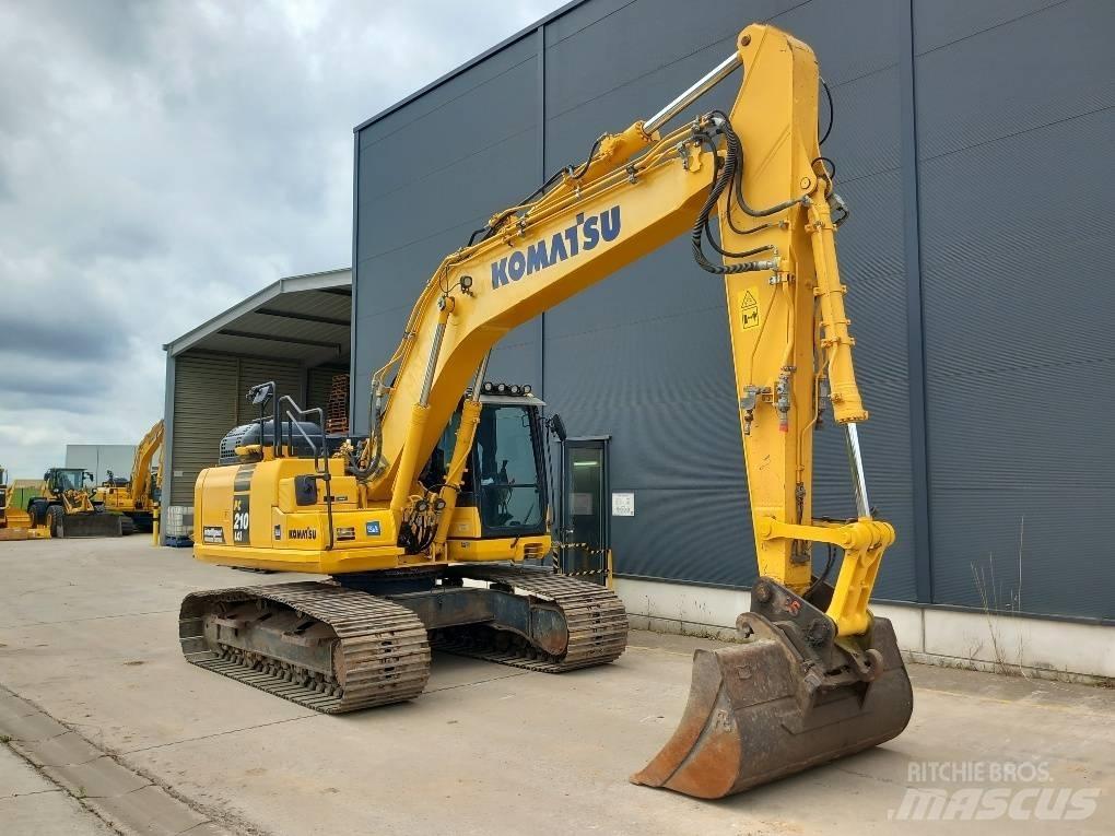 Komatsu PC210LCI-11 Гусеничные экскаваторы