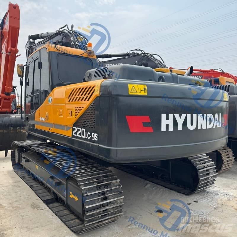 Hyundai R220-9S Гусеничные экскаваторы