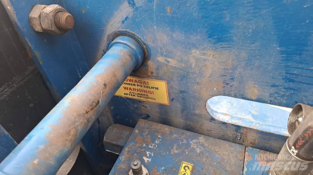 DMB 2200 Гидромолоты