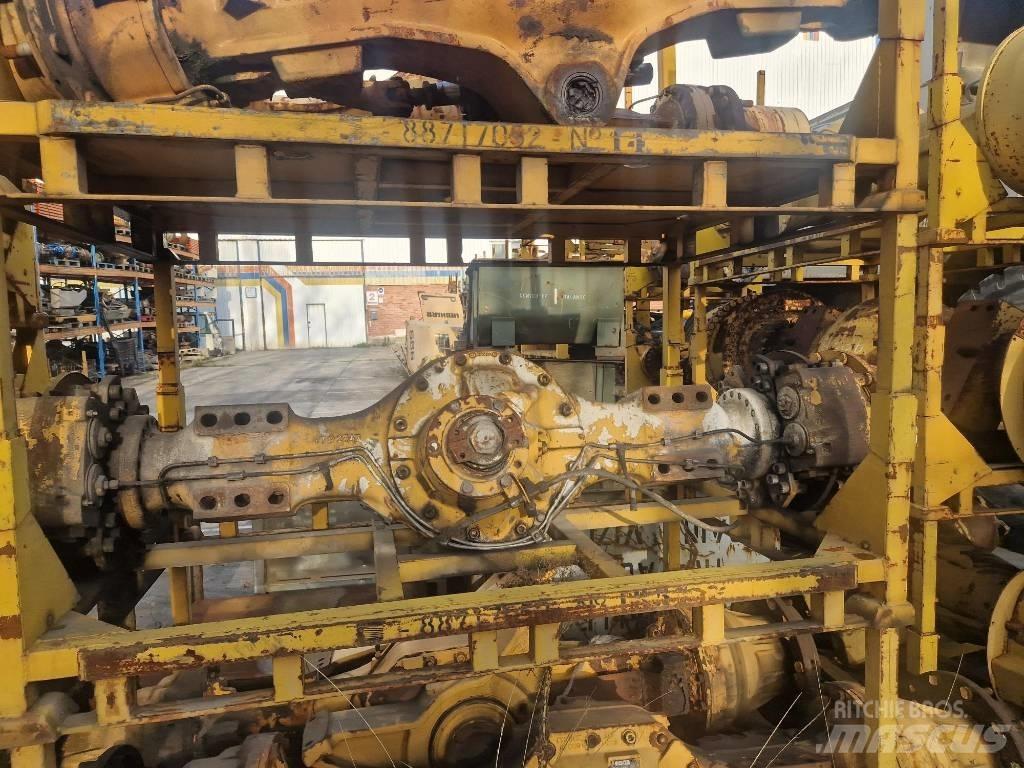 Volvo A25C Оси