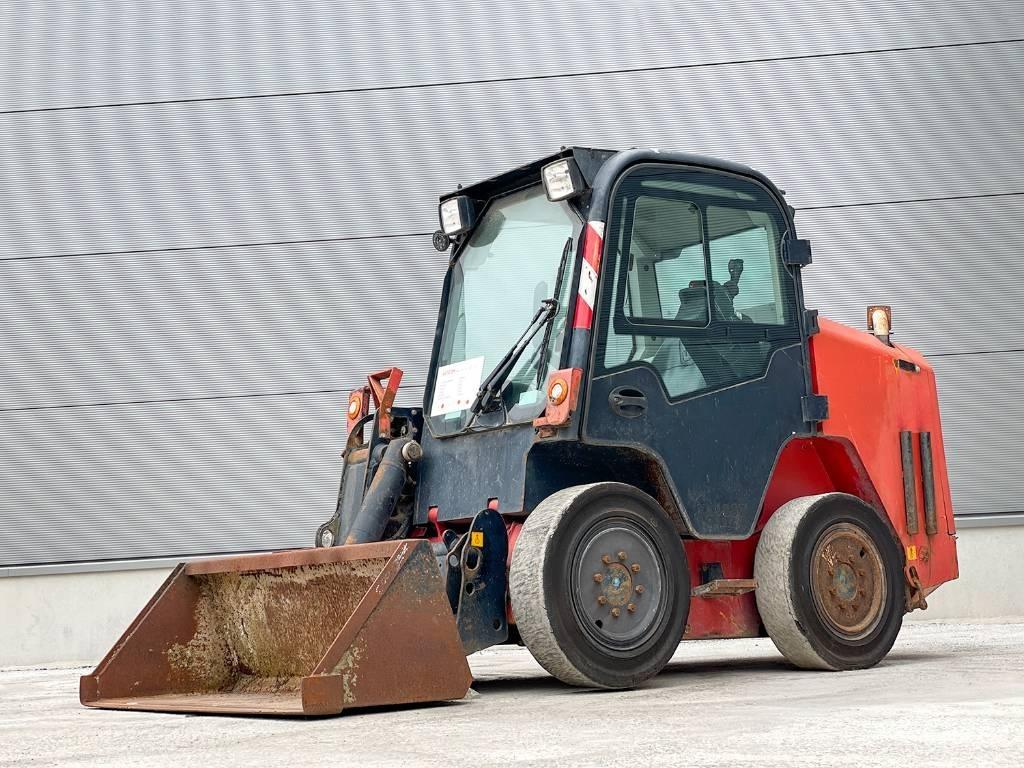 JCB R260 Мини-погрузчики