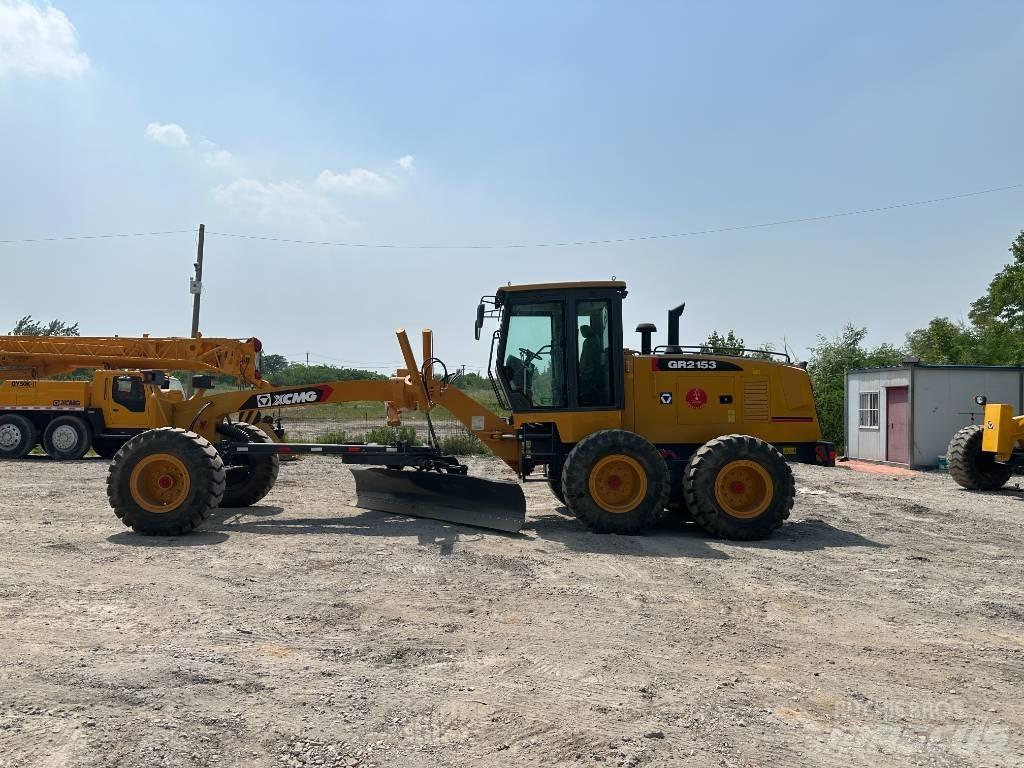 XCMG GR 215 Грейдеры