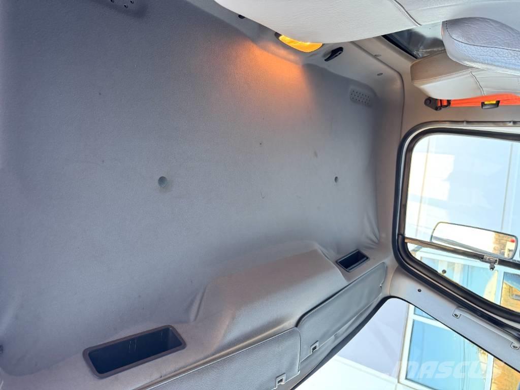 Freightliner M2 Грузовики-Самосвалы