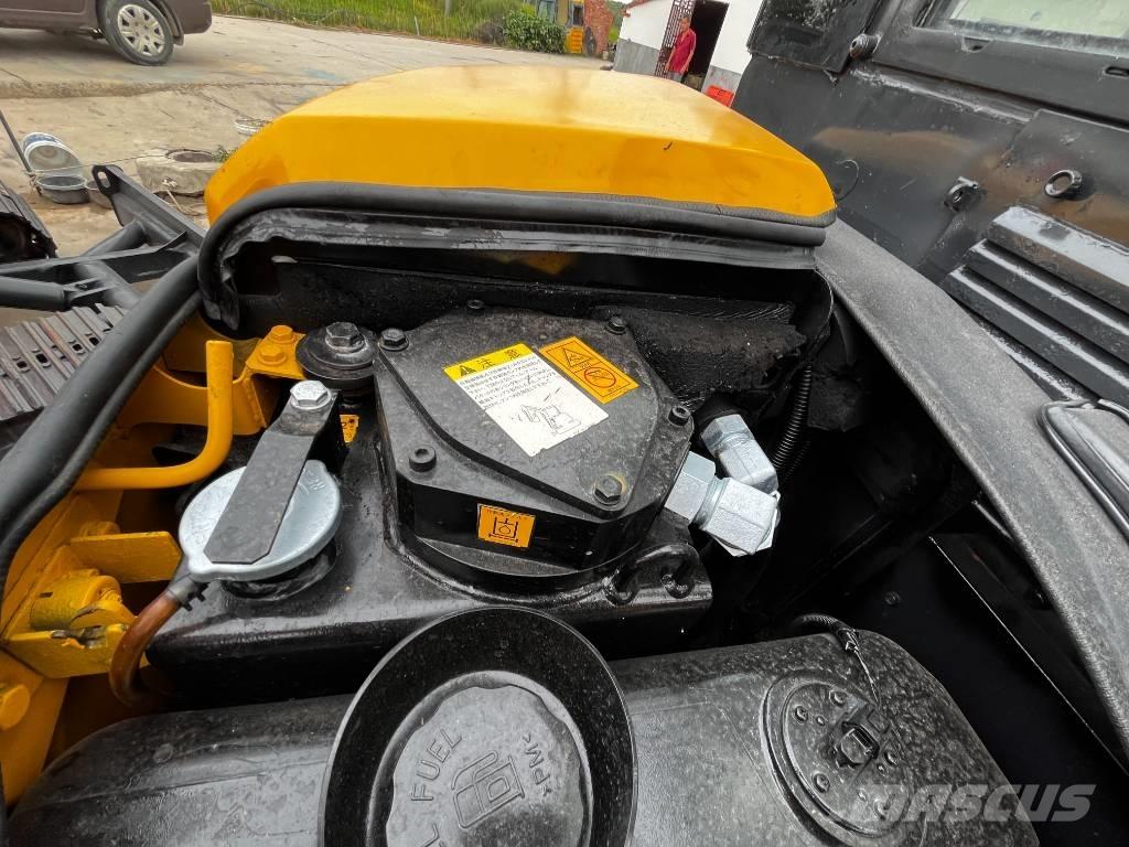 Komatsu PC 35 MR Мини-экскаваторы