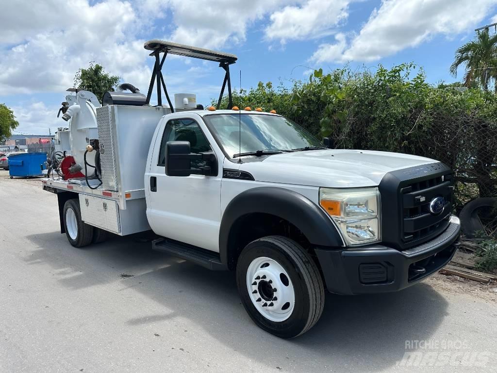 Ford F 550 SD Ассенизаторские машины