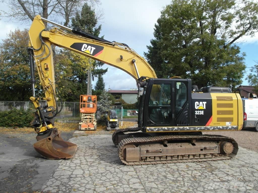 CAT 323 EL Гусеничные экскаваторы
