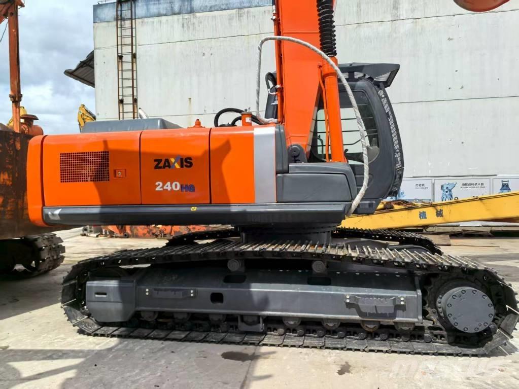 Hitachi ZX 240 HG Гусеничные экскаваторы