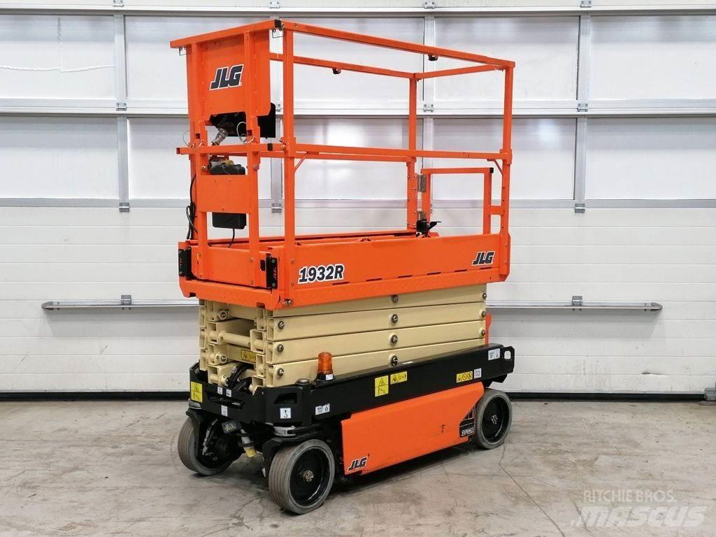 JLG 1932R Ножничные подъемники