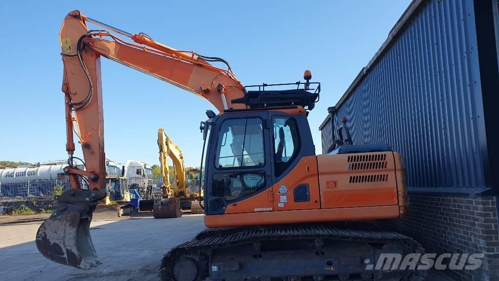 Doosan DX160LC-3 Гусеничные экскаваторы