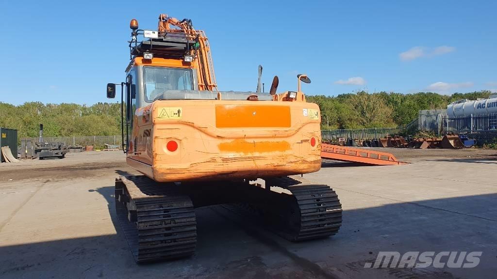 Doosan DX160LC-3 Гусеничные экскаваторы