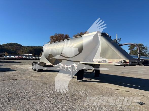 MAC TRAILER MFG Полуприцепы-Цистерны