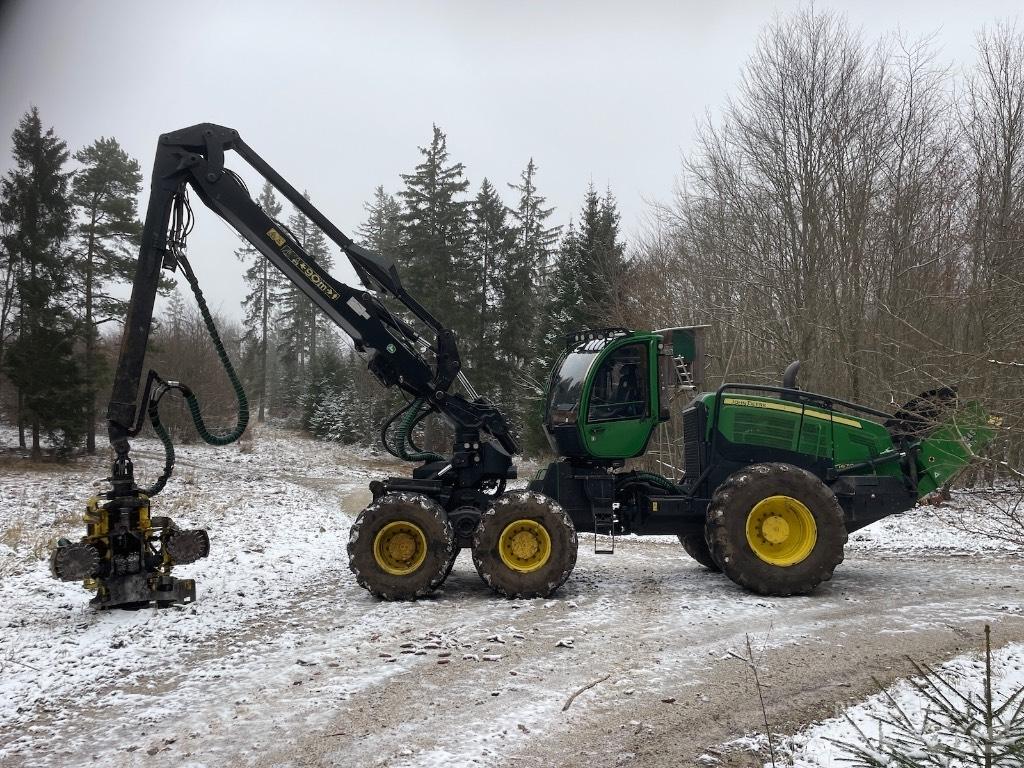 John Deere 1470 G Харвестеры