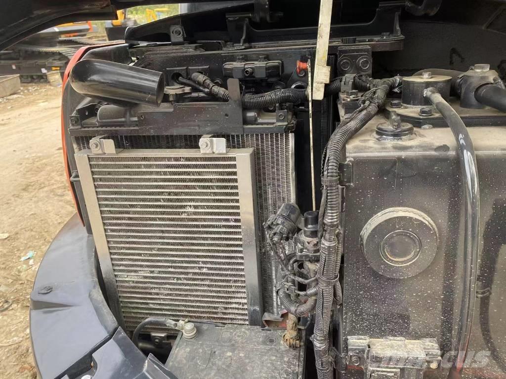 Kubota 155 Гусеничные экскаваторы