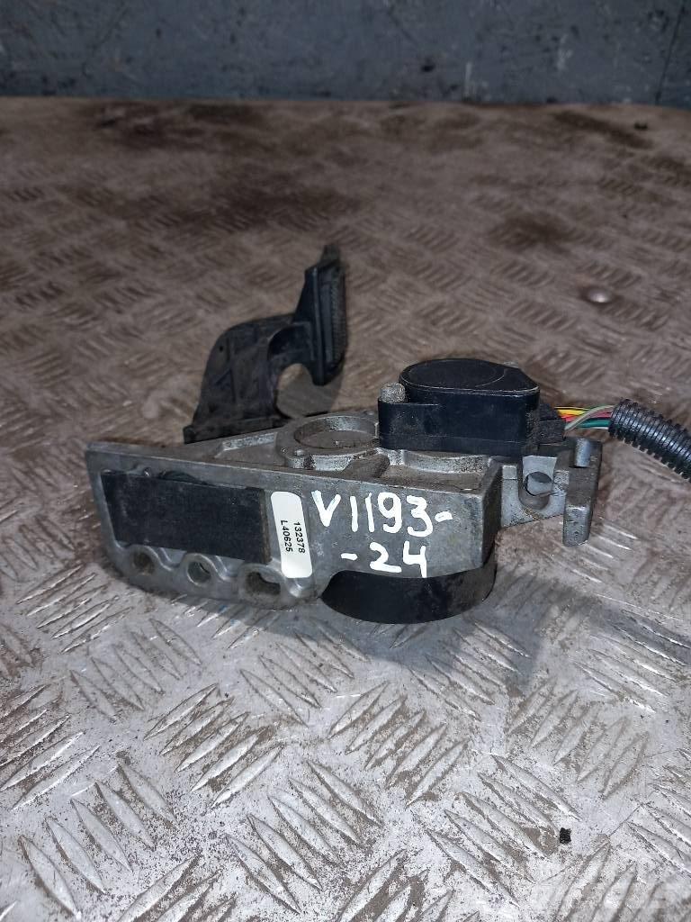 Volvo FH 12 132378 Кабины