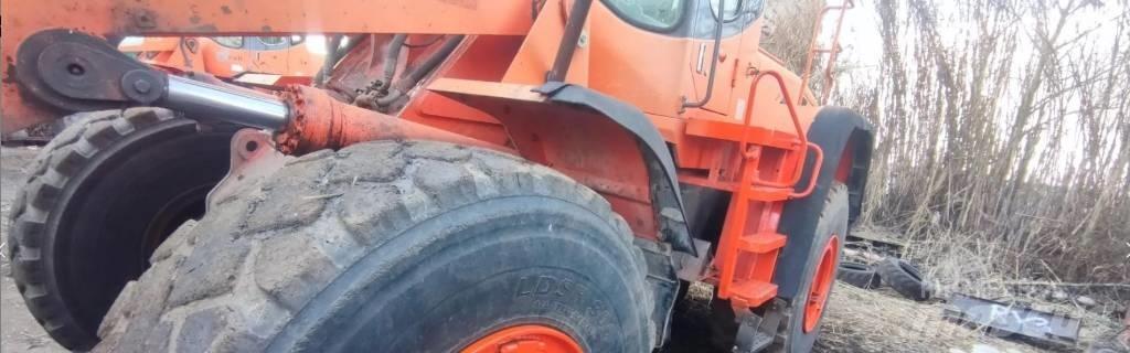 Doosan DL 300 Фронтальные погрузчики