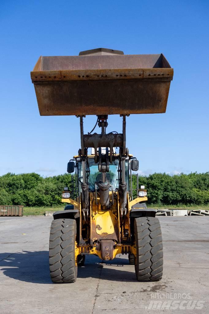 Volvo L110H Фронтальные погрузчики