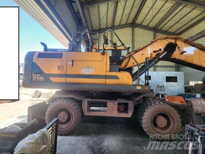 Hyundai HW210 Колёсные экскаваторы