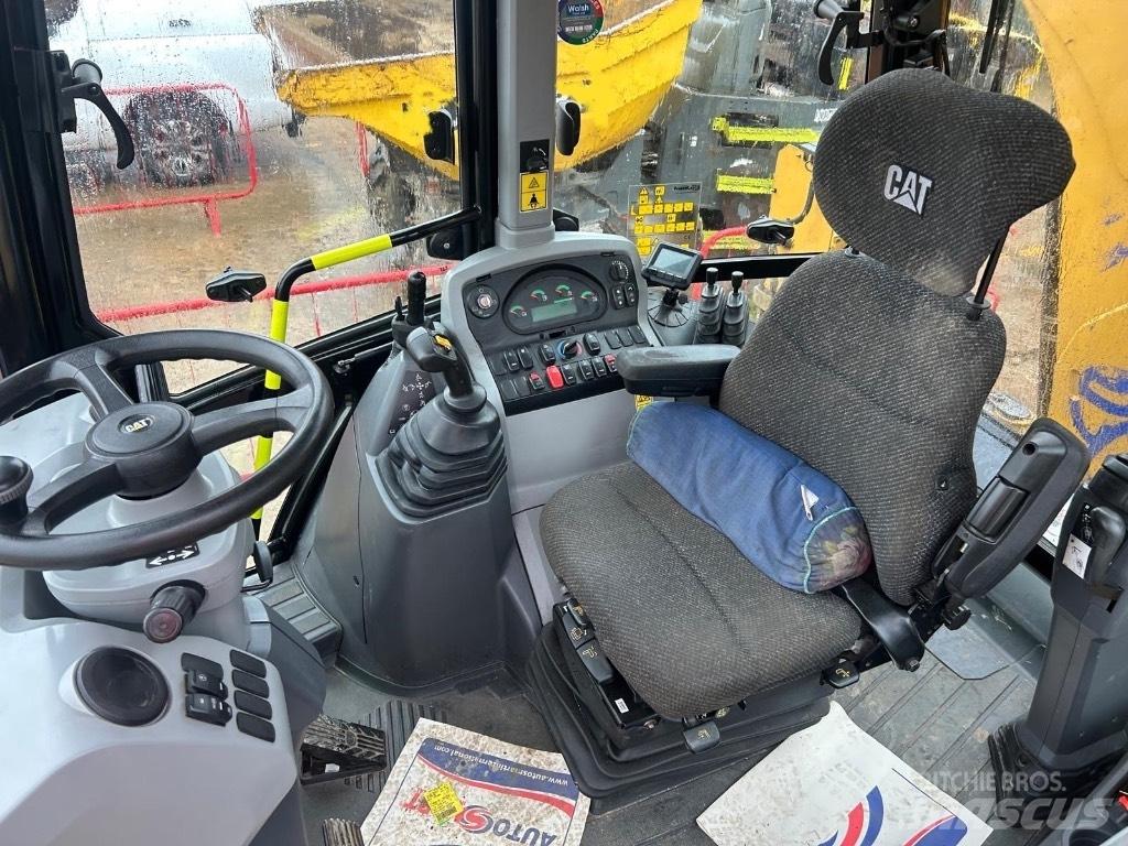CAT 432 F2 Экскаваторы-погрузчики