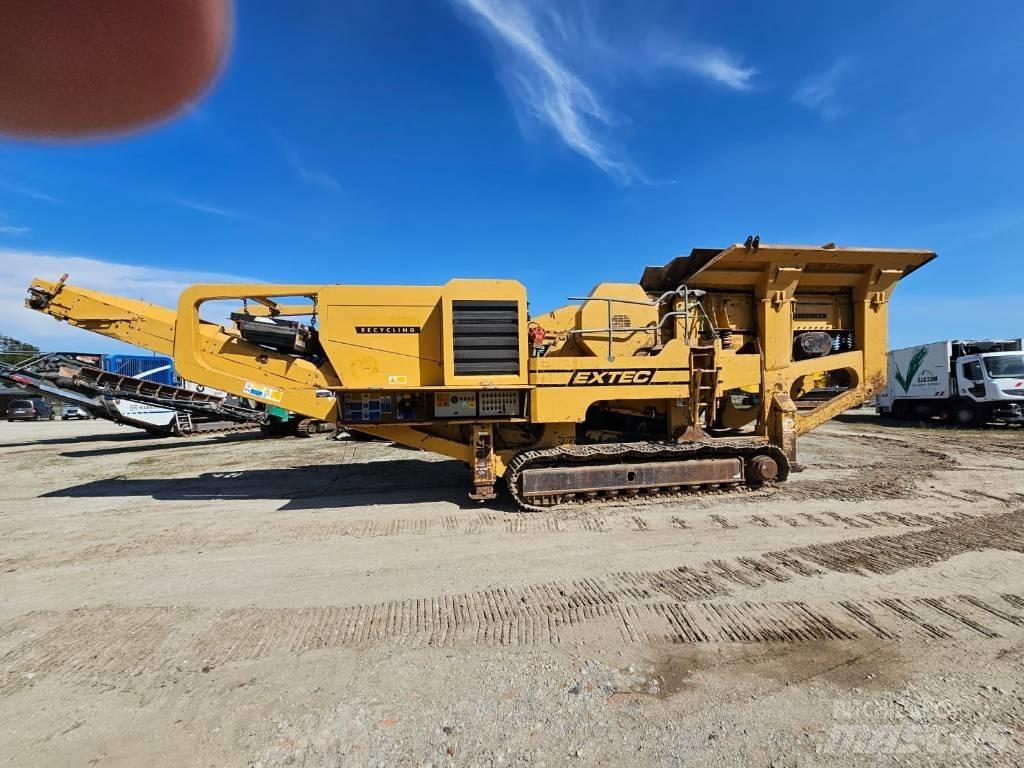 Extec C12 Мобильные дробилки