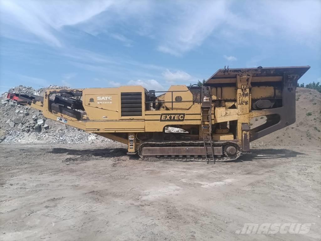 Extec C12 Мобильные дробилки
