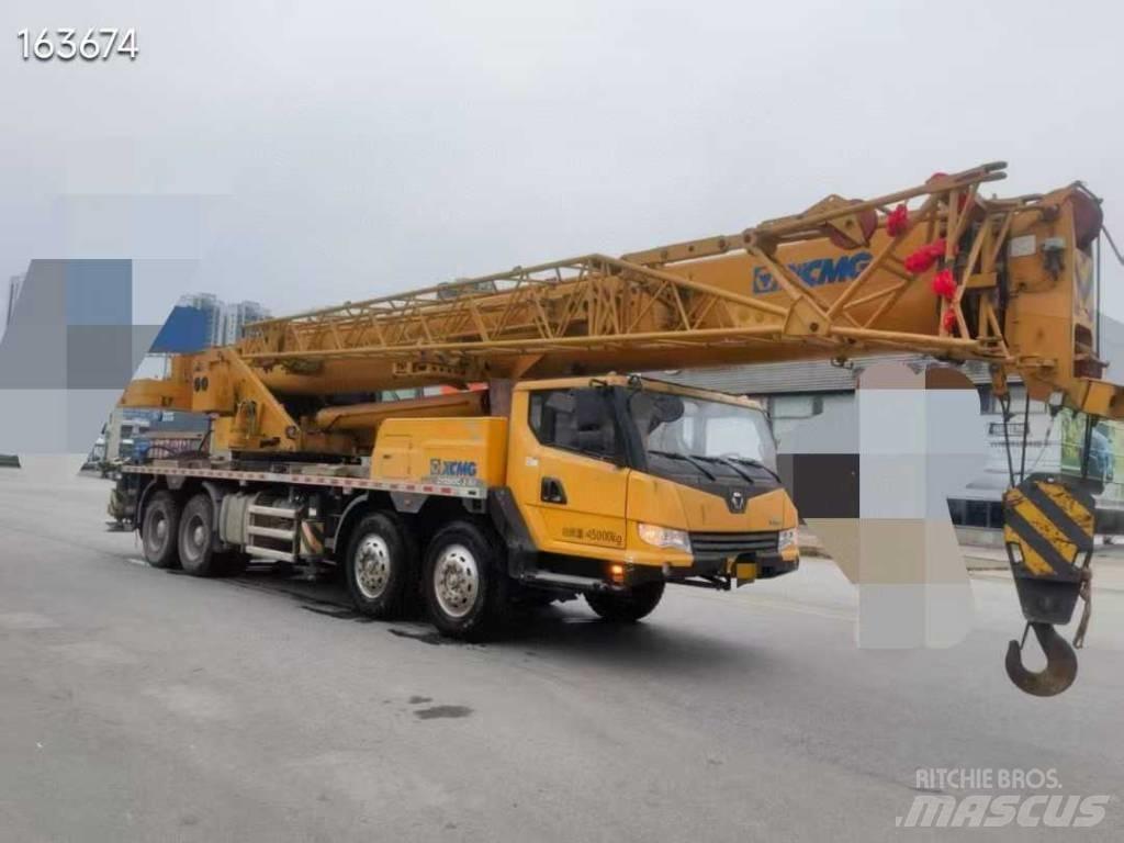 XCMG QY55K5-2 Автокраны