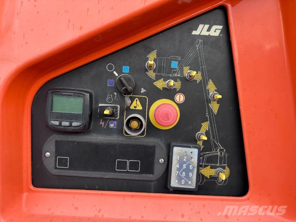 JLG 460 SJ Телескопические подъемники