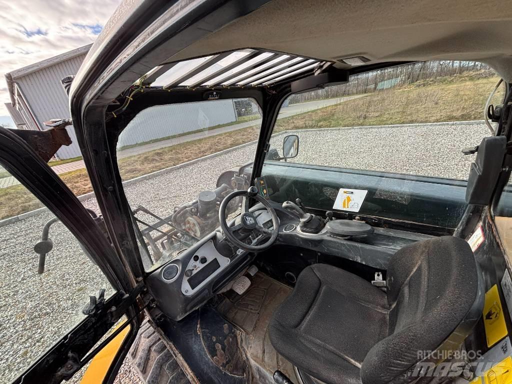 JCB JCB 520-40 Телескопические погрузчики