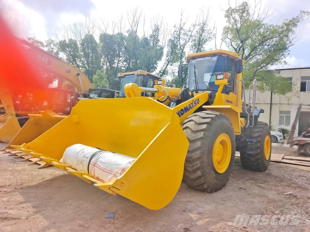 Komatsu WA 470-3 Фронтальные погрузчики