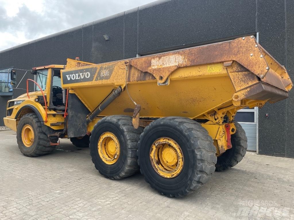Volvo A30G Шарнирно-сочленённые самосвалы