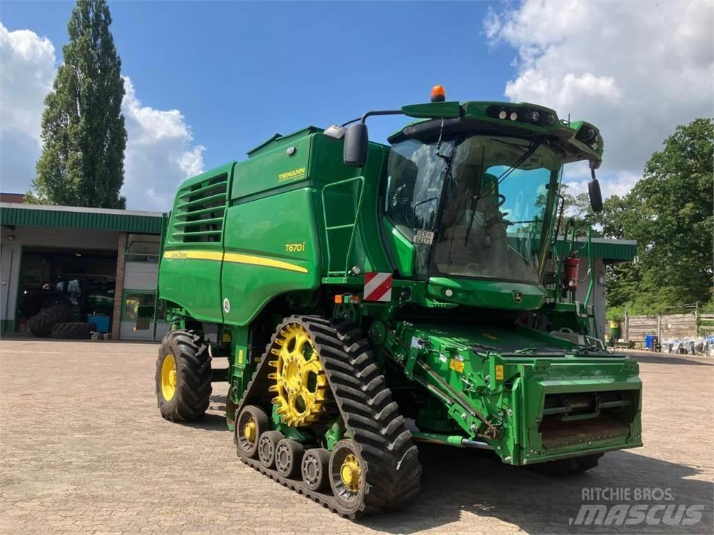 John Deere T670 Зерноуборочные комбайны