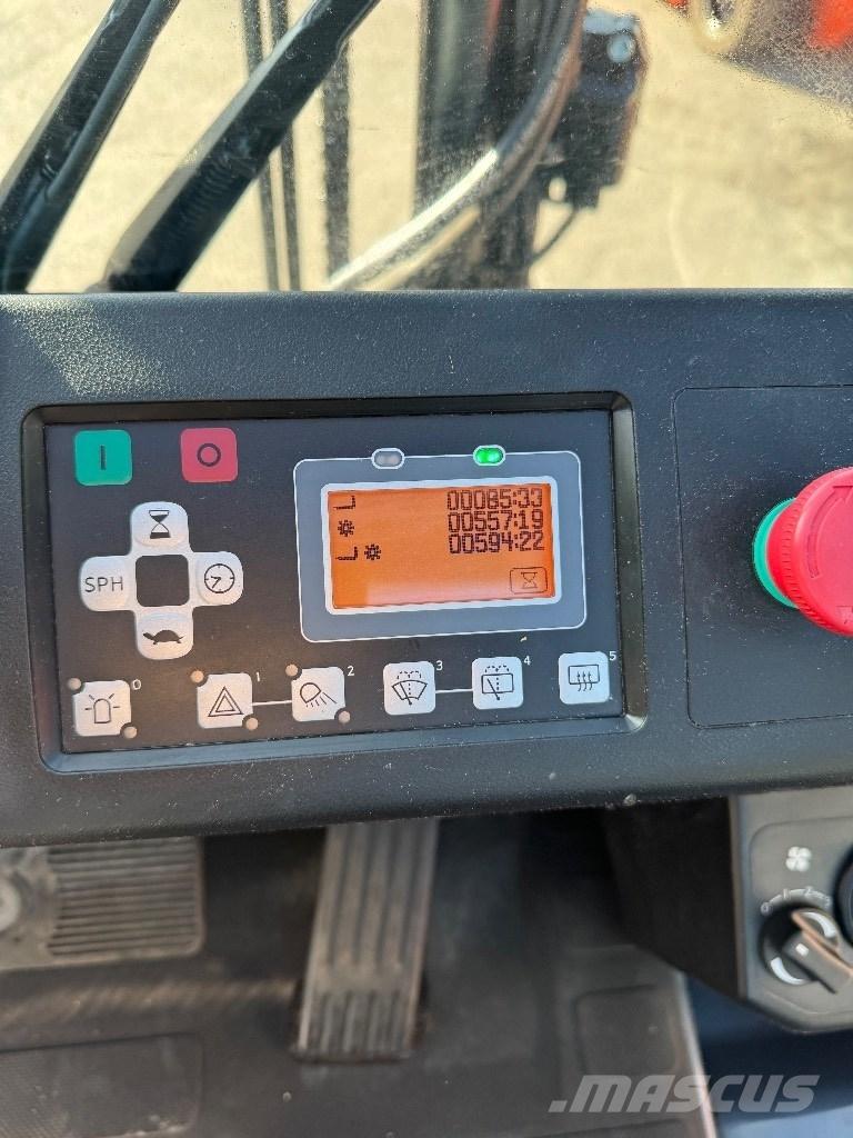 Toyota 8FBMKT25 Электропогрузчики