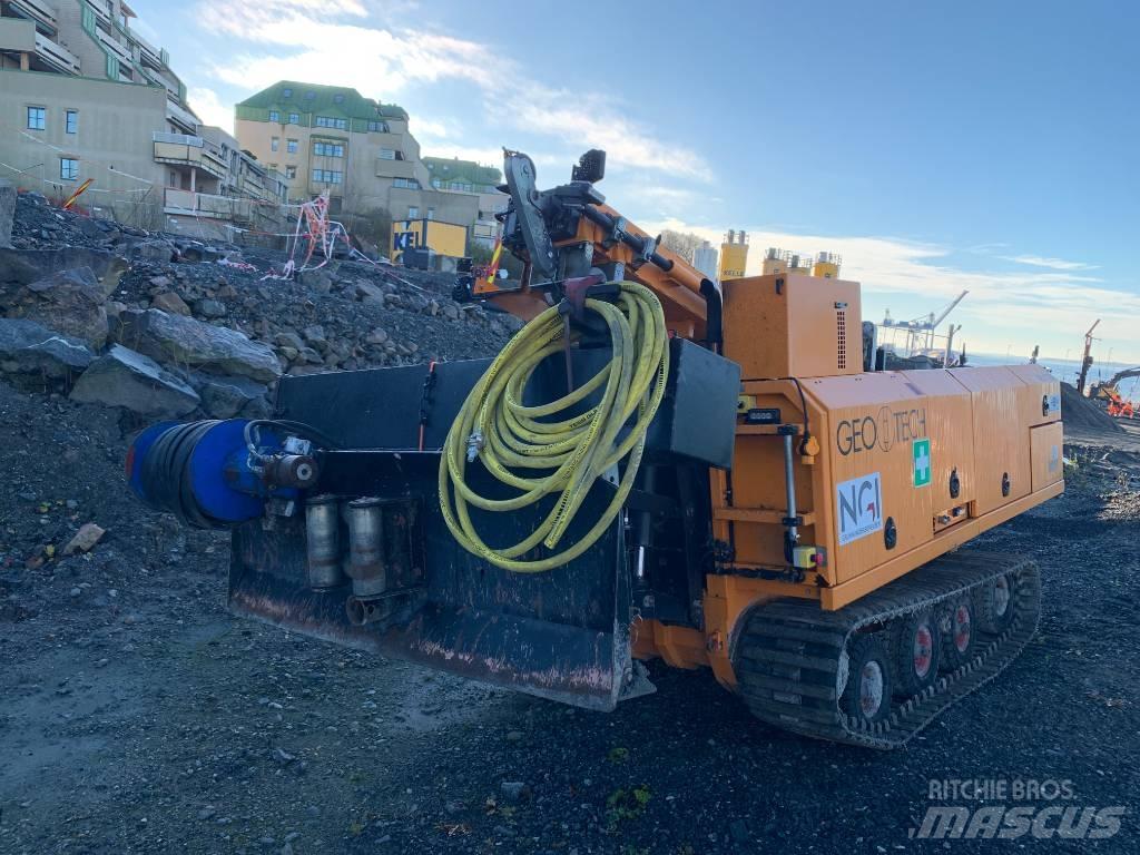  Geotech 607 Буровые вышки