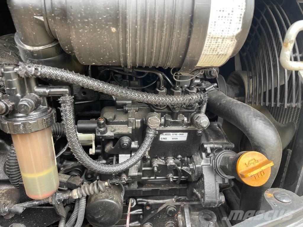 Komatsu PC 20 Гусеничные экскаваторы