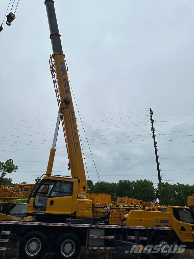 XCMG QY25KC Автокраны вездеходы