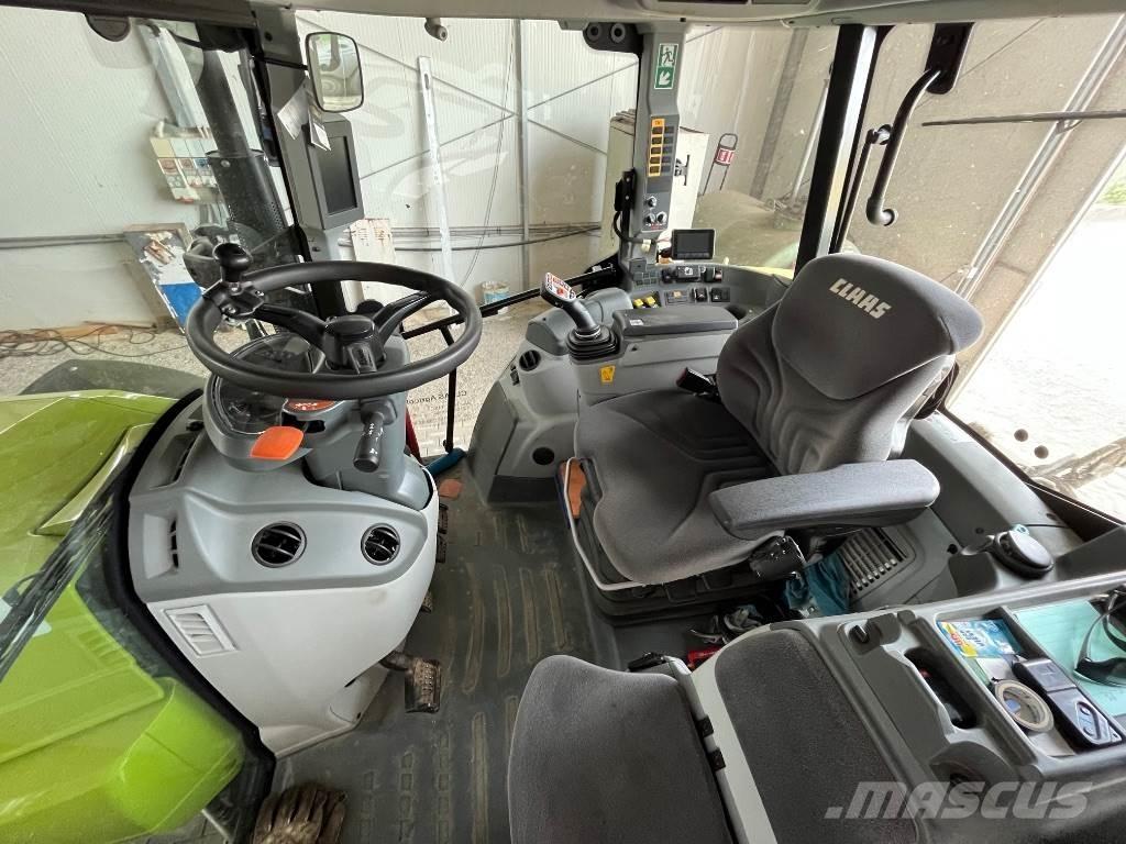 CLAAS Arion 440 Трактора