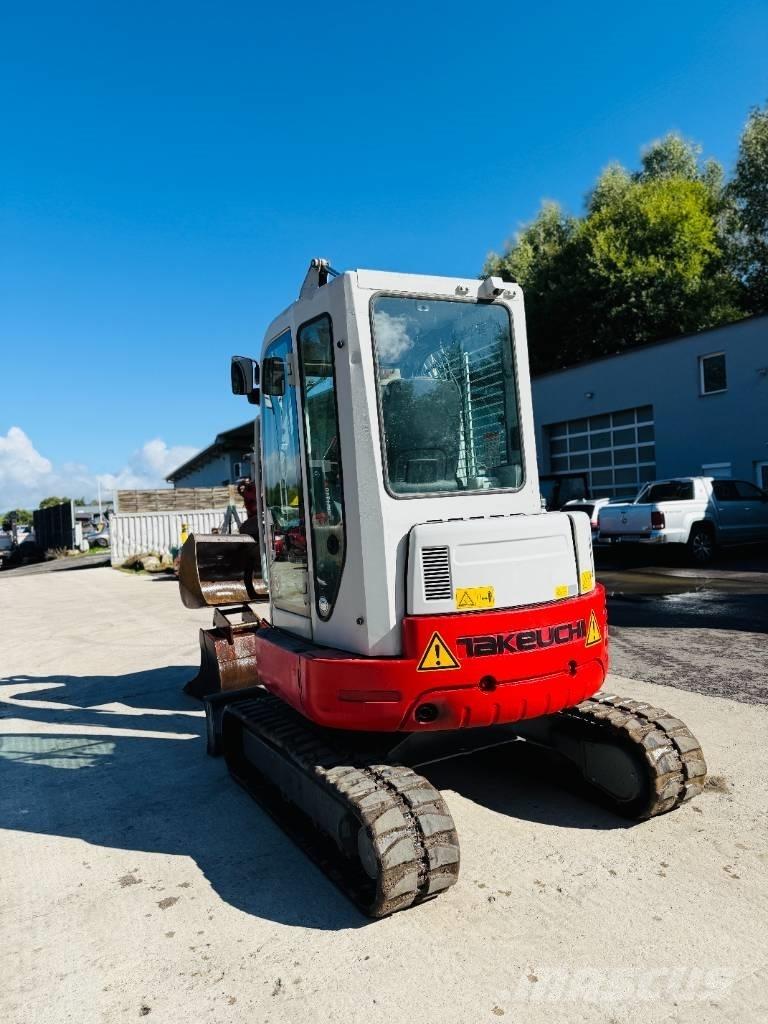 Takeuchi TB 138 FR Мини-экскаваторы