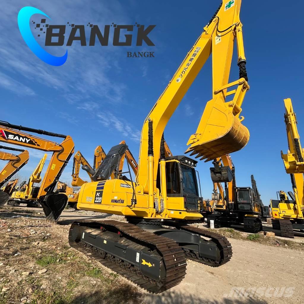 Komatsu PC 220 Гусеничные экскаваторы