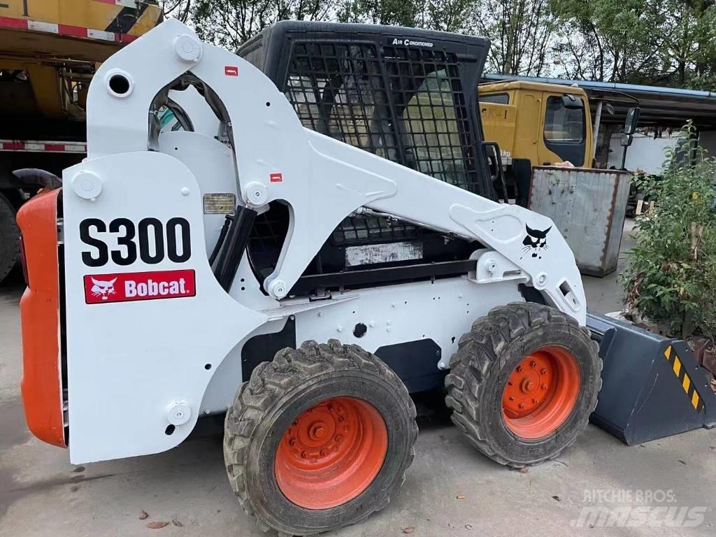 Bobcat S300 Мини-погрузчики