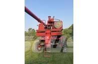 Case IH 1680 Зерноуборочные комбайны