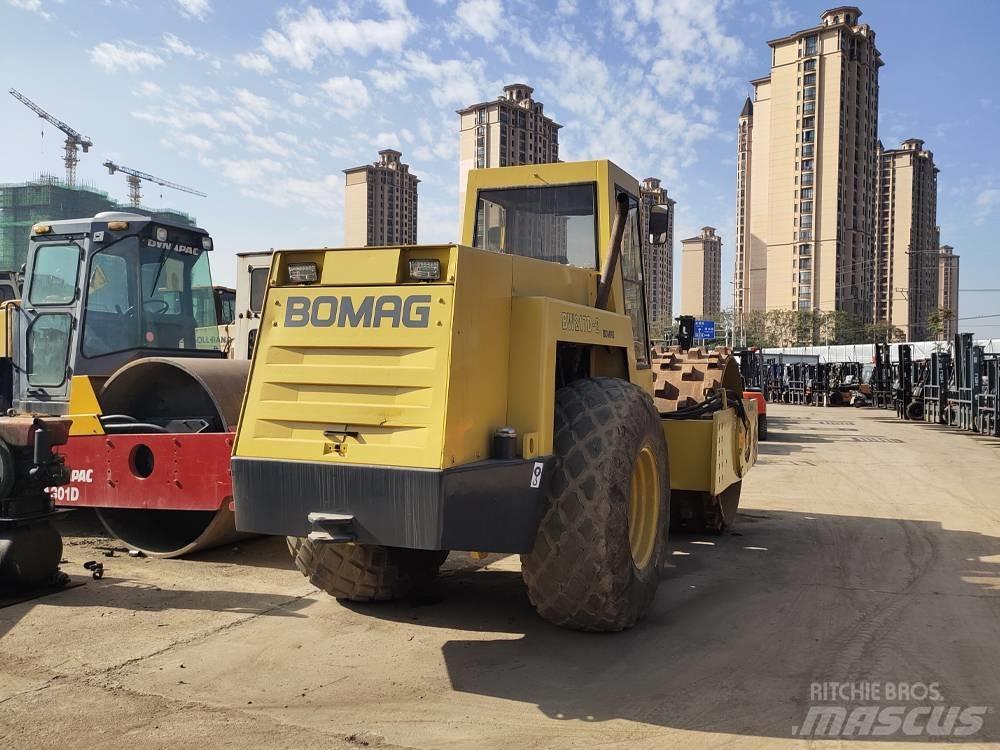 Bomag BW 217 Грунтовые катки