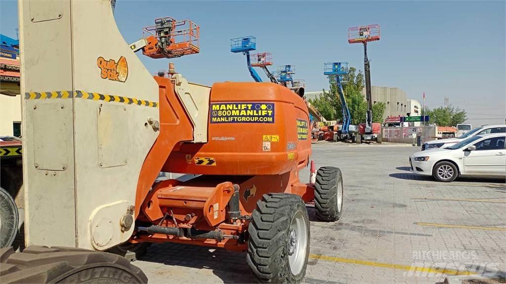 JLG 800AJ Коленчатые подъемники