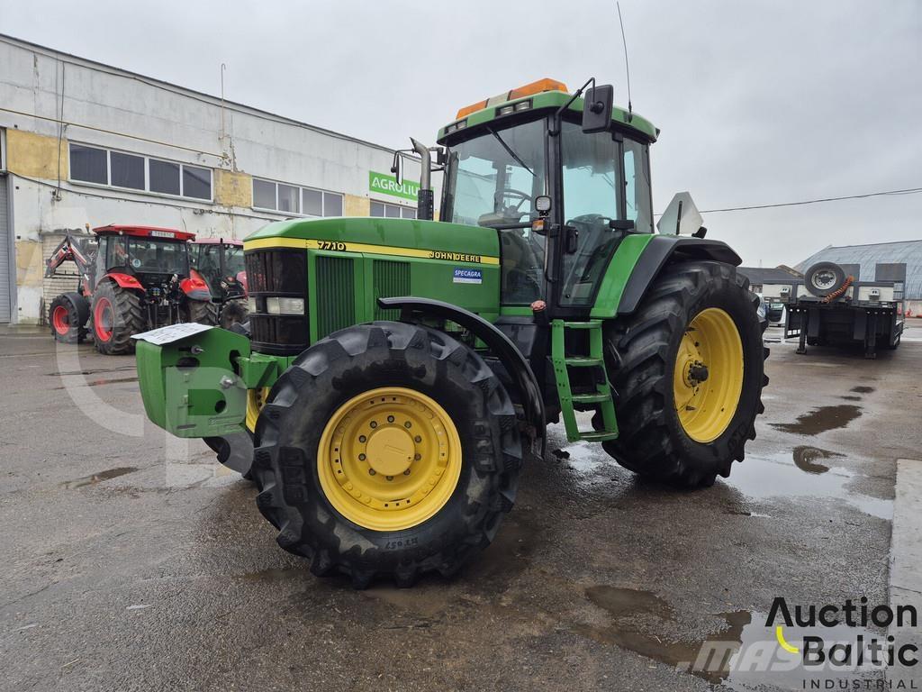 John Deere 7710 Трактора