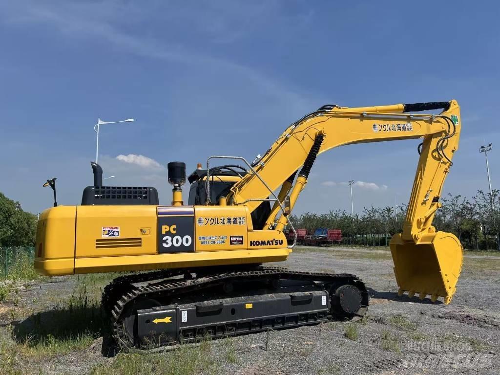 Komatsu PC 300 Гусеничные экскаваторы