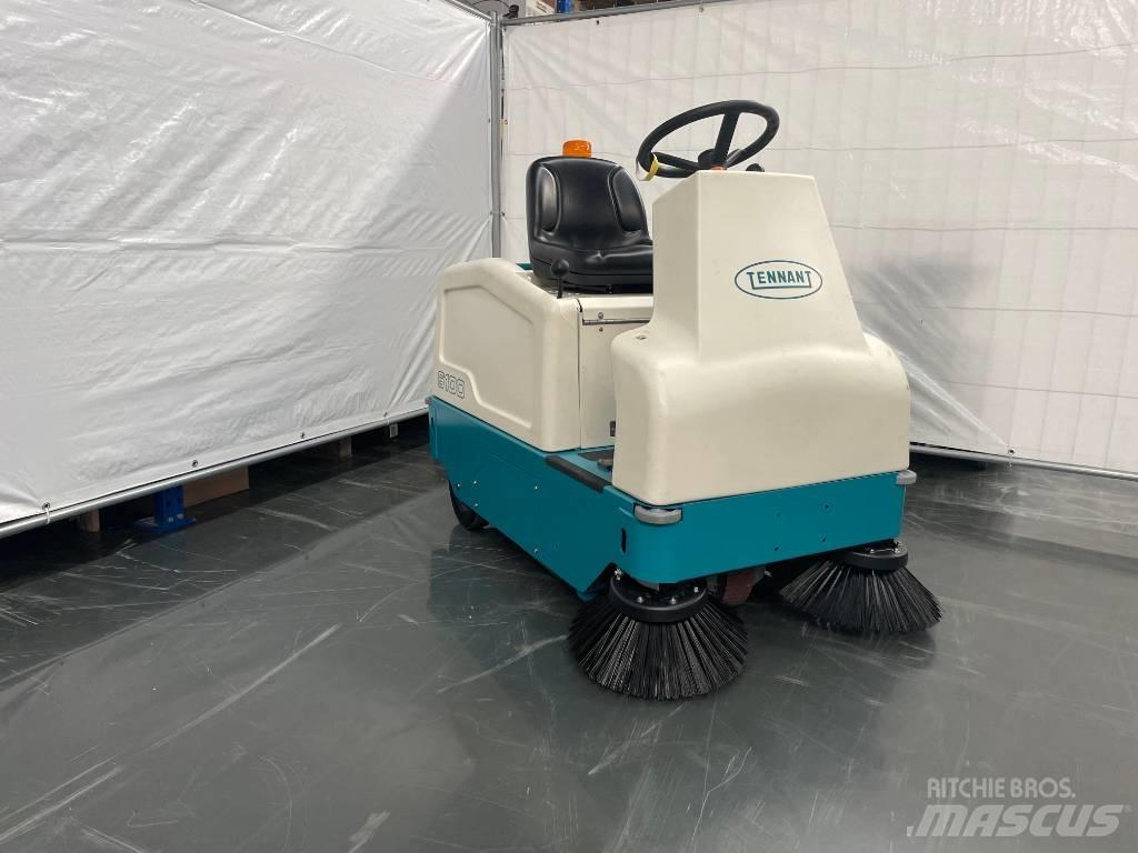 Tennant 6100 Вакуумные уборочные машины