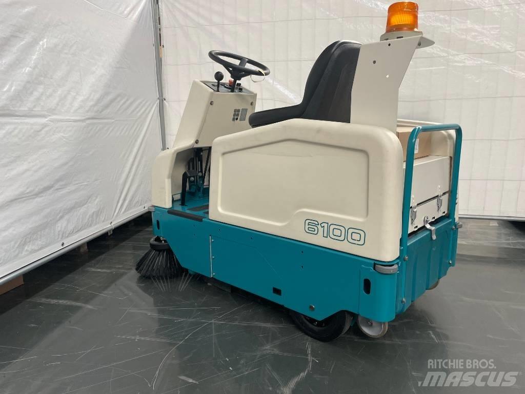 Tennant 6100 Вакуумные уборочные машины