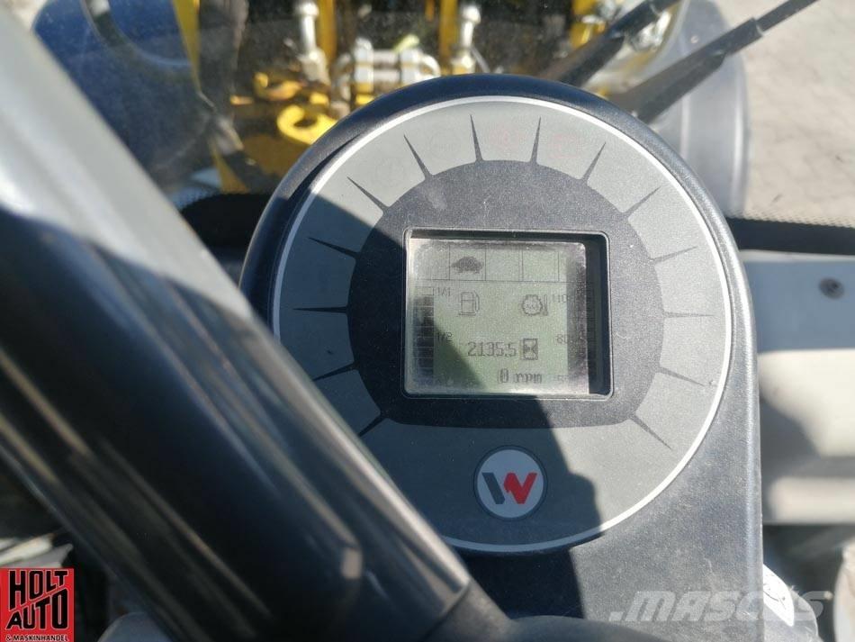 Weidemann 2070 CX Малые погрузчики