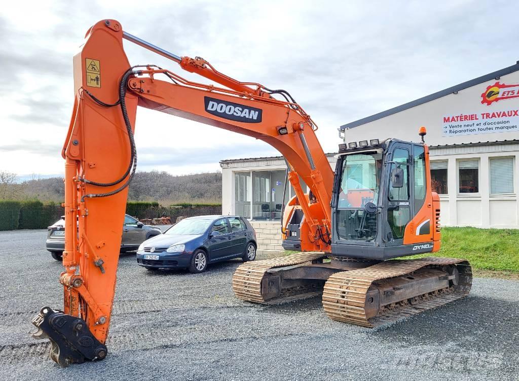 Doosan DX 140 LCR-3 Гусеничные экскаваторы
