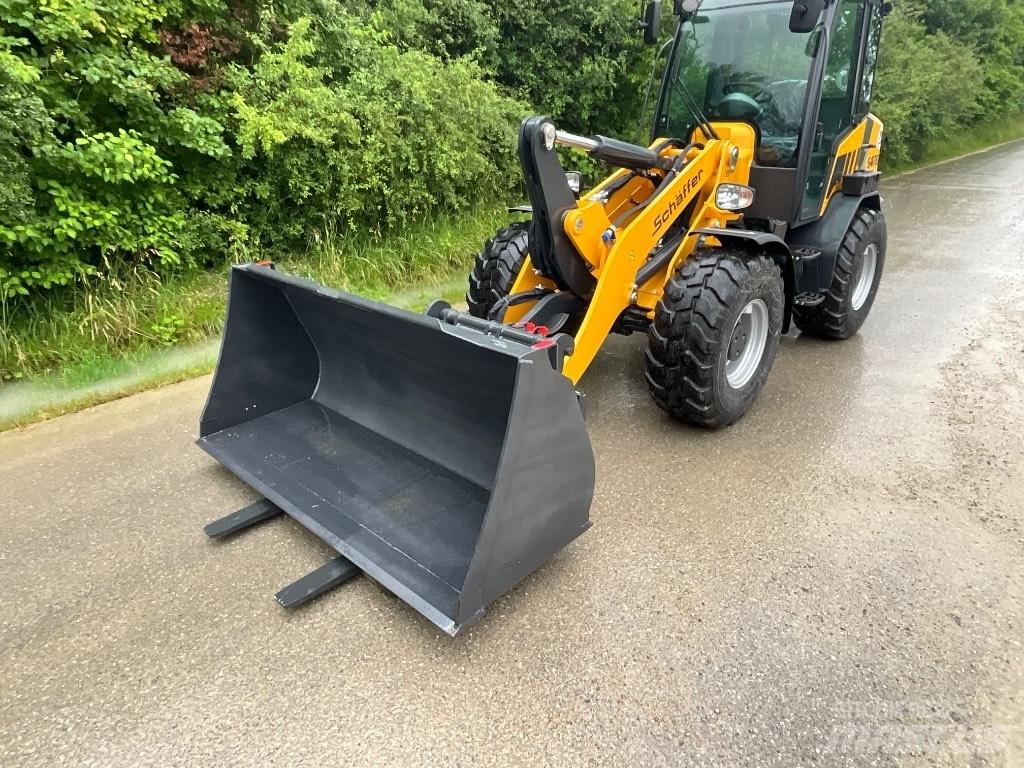 Schäffer 5470Z Фронтальные погрузчики